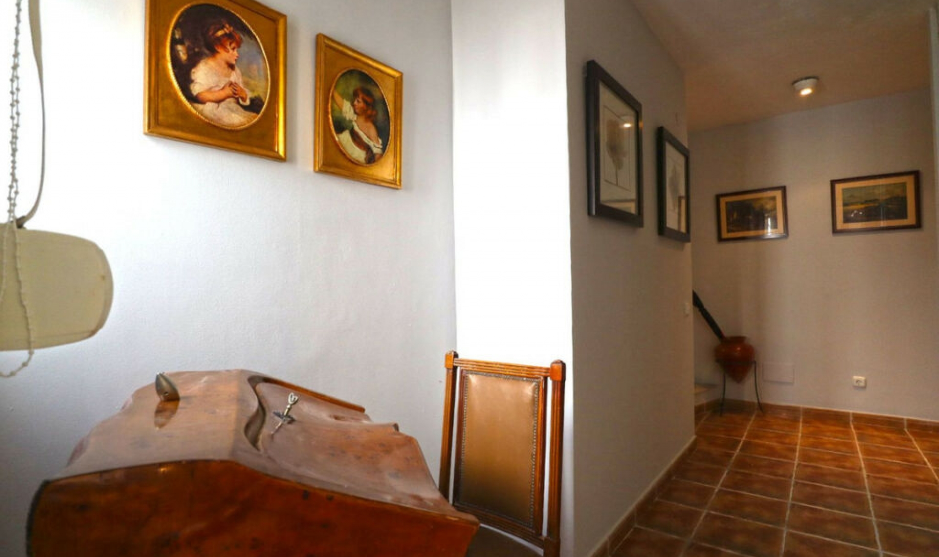 Resale - Apartment -
Marbella