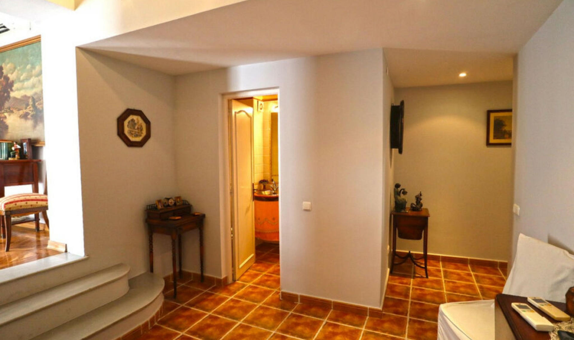 Resale - Apartment -
Marbella