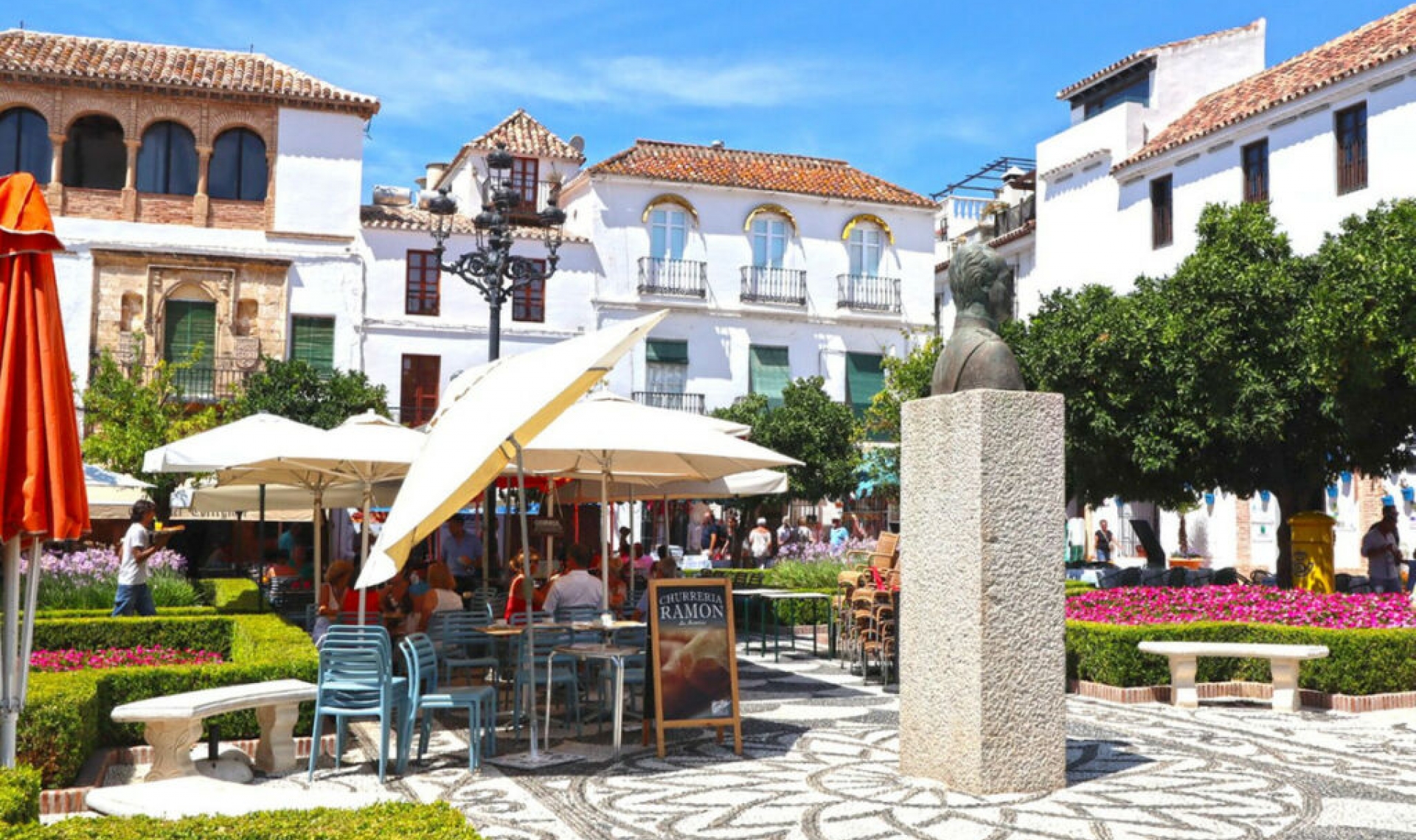 Resale - Apartment -
Marbella