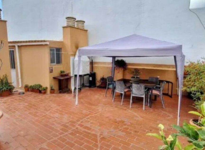 Resale - Apartment -
Marbella