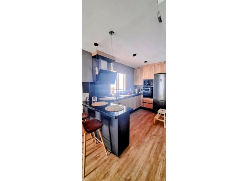 Resale - Apartment -
Marbella