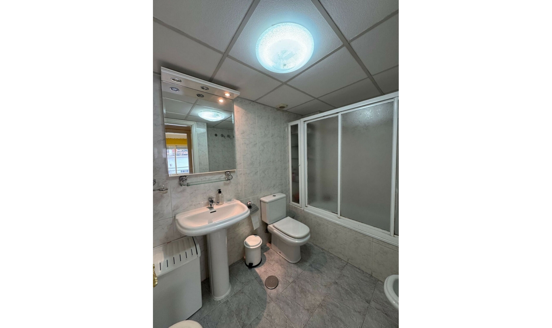 Resale - Apartment -
Marbella