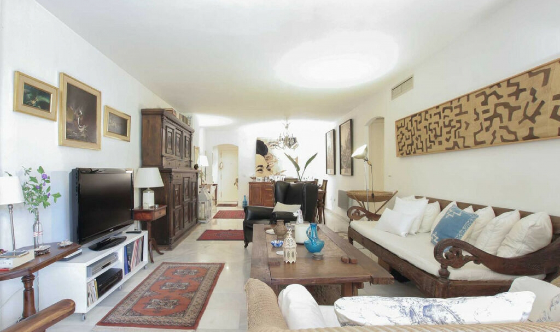 Resale - Apartment -
Marbella