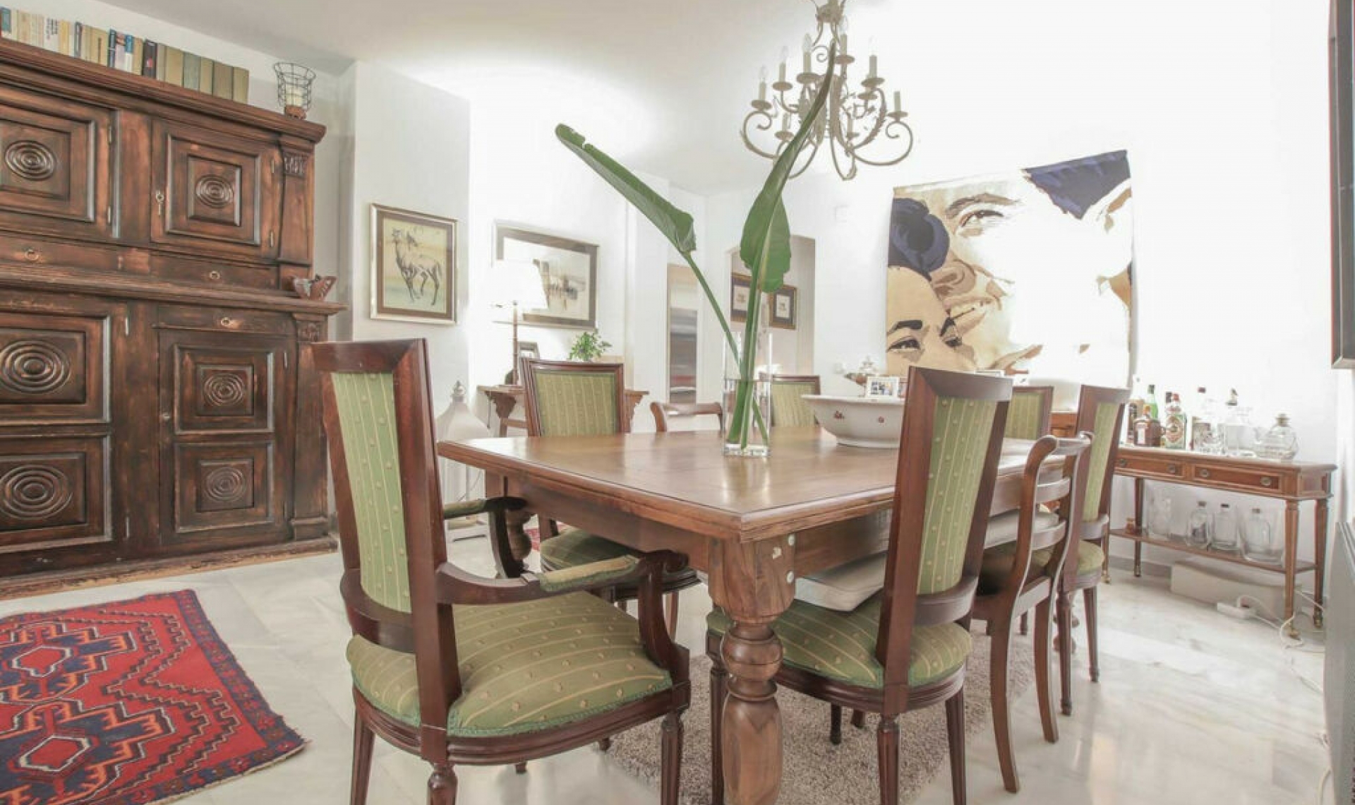 Resale - Apartment -
Marbella