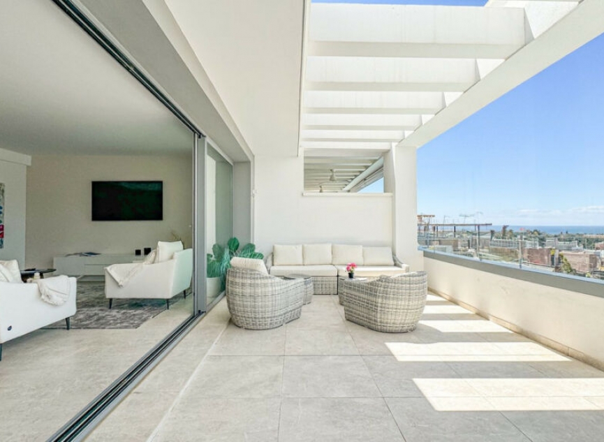 Resale - Apartment -
Marbella