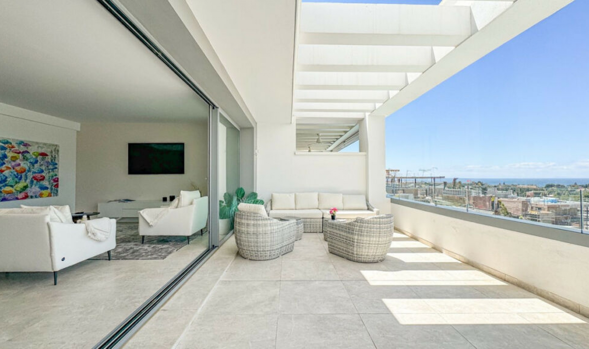 Resale - Apartment -
Marbella