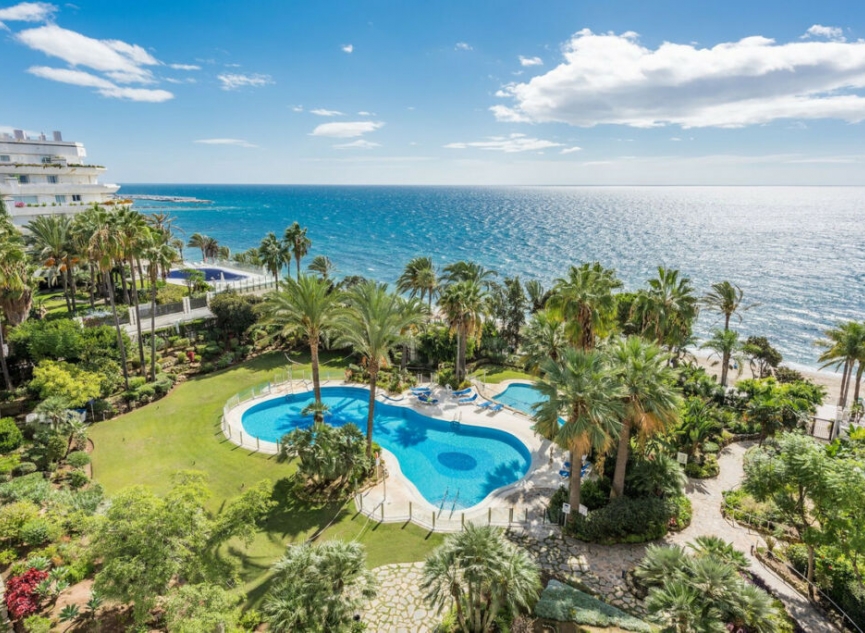 Resale - Apartment -
Marbella