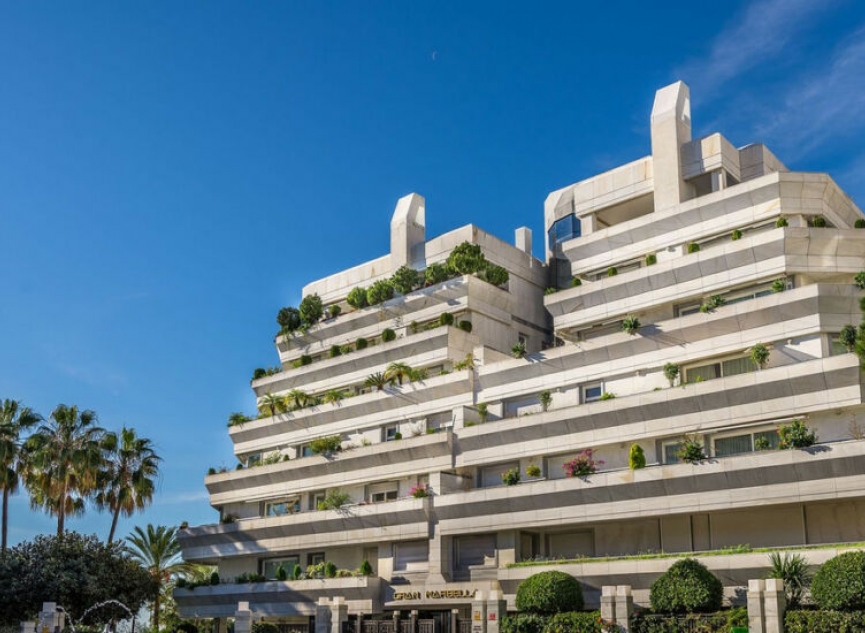 Resale - Apartment -
Marbella