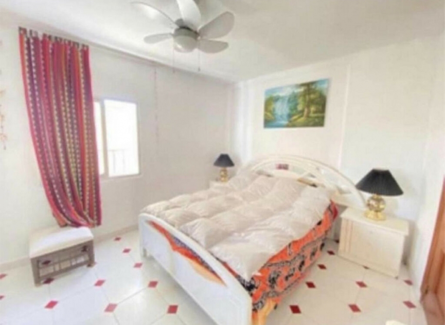 Resale - Apartment -
Marbella