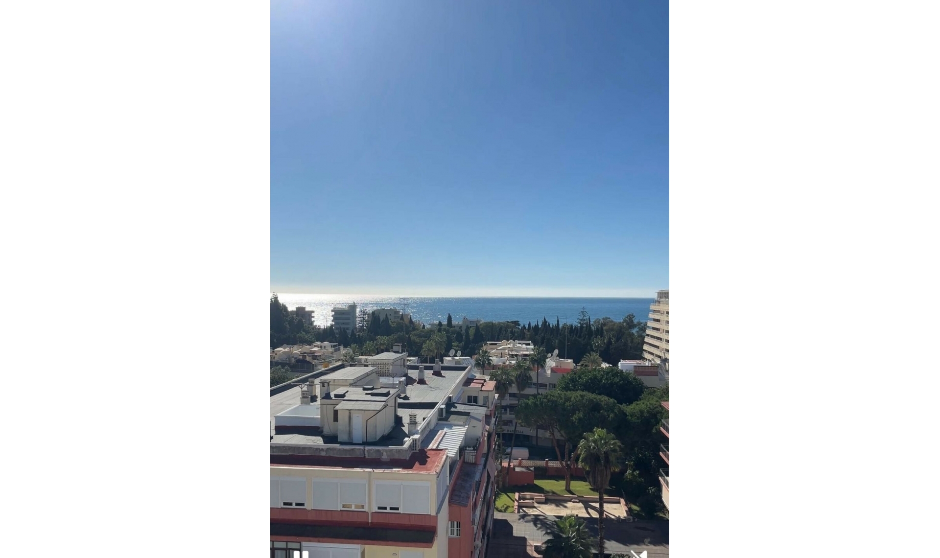 Resale - Apartment -
Marbella