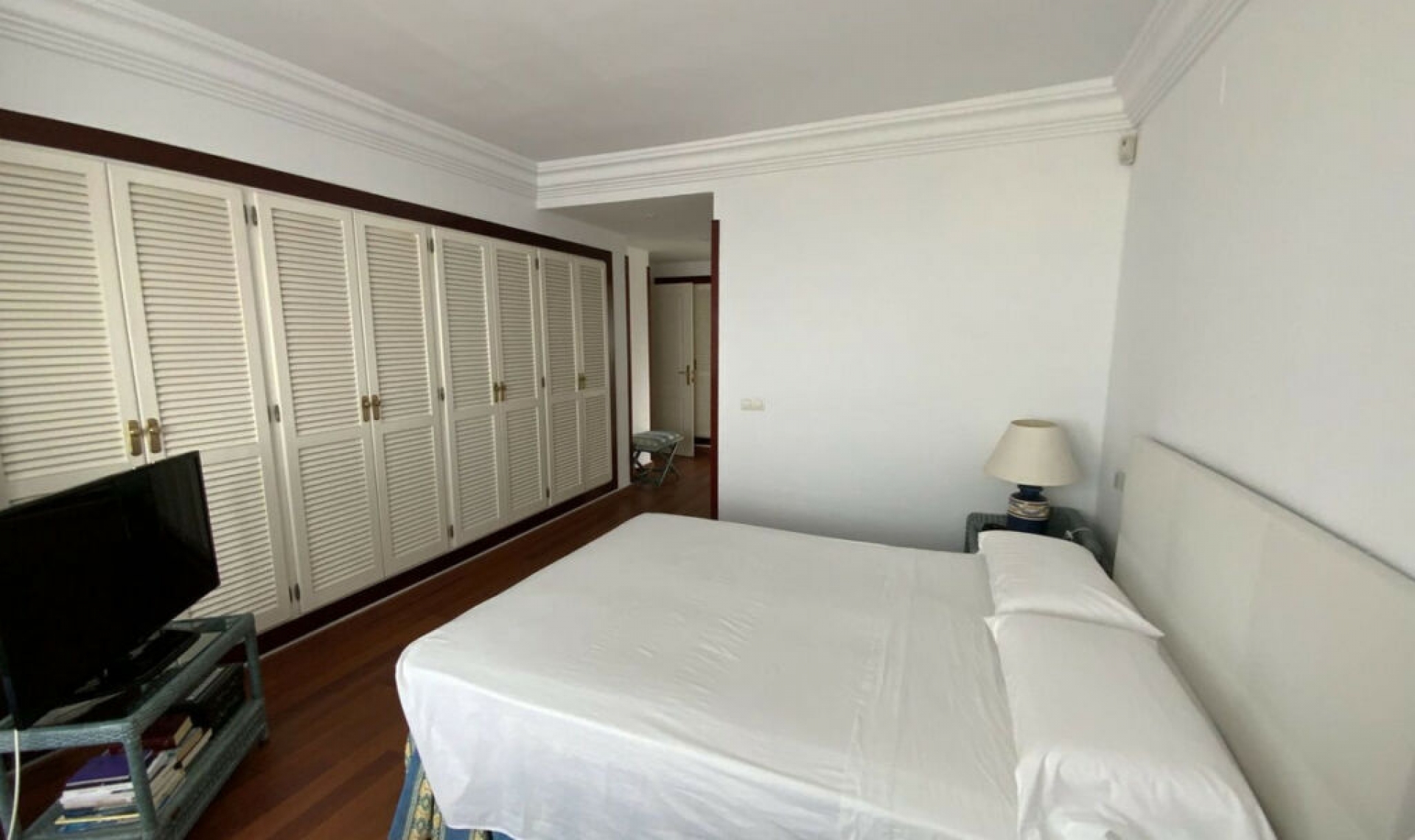 Resale - Apartment -
Marbella