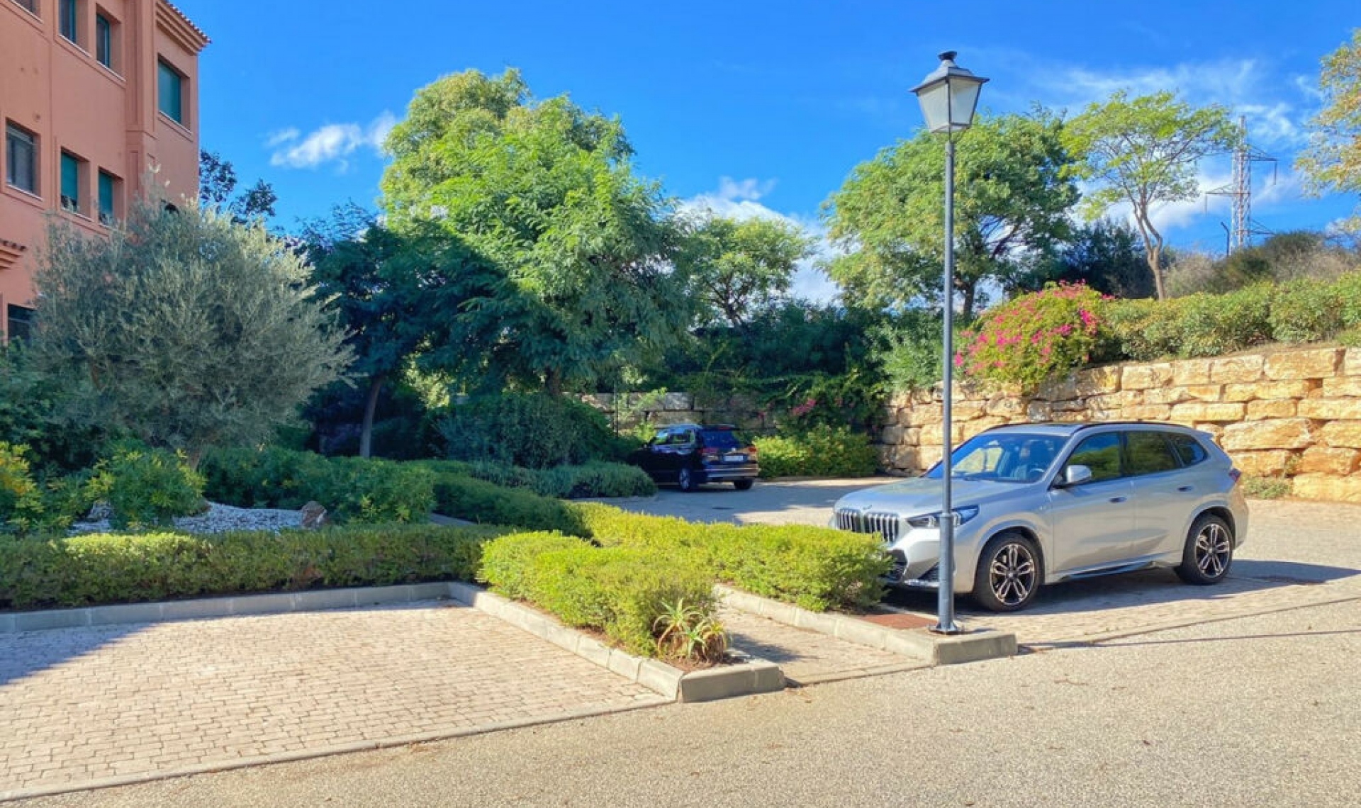 Resale - Apartment -
Marbella