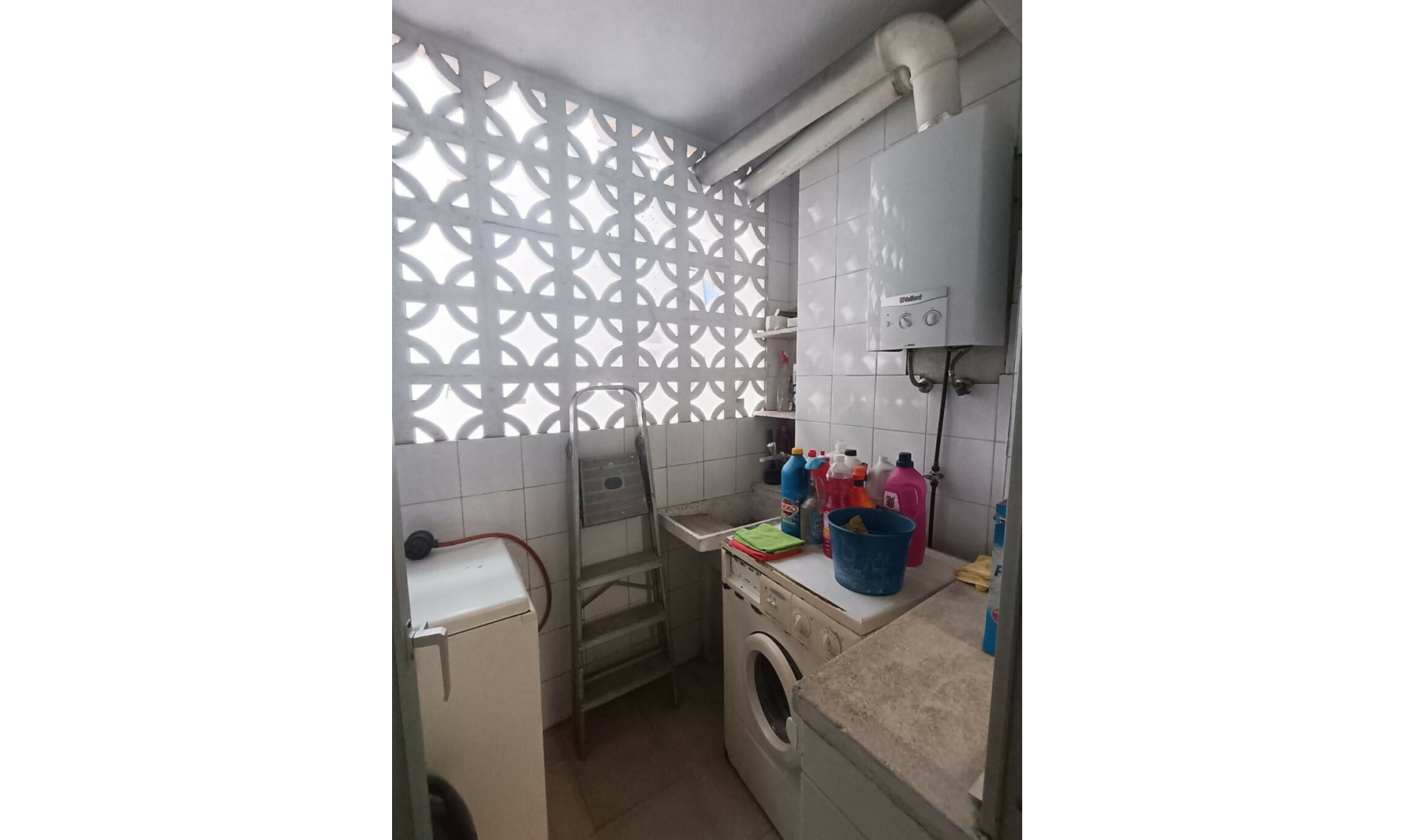 Resale - Apartment -
Marbella