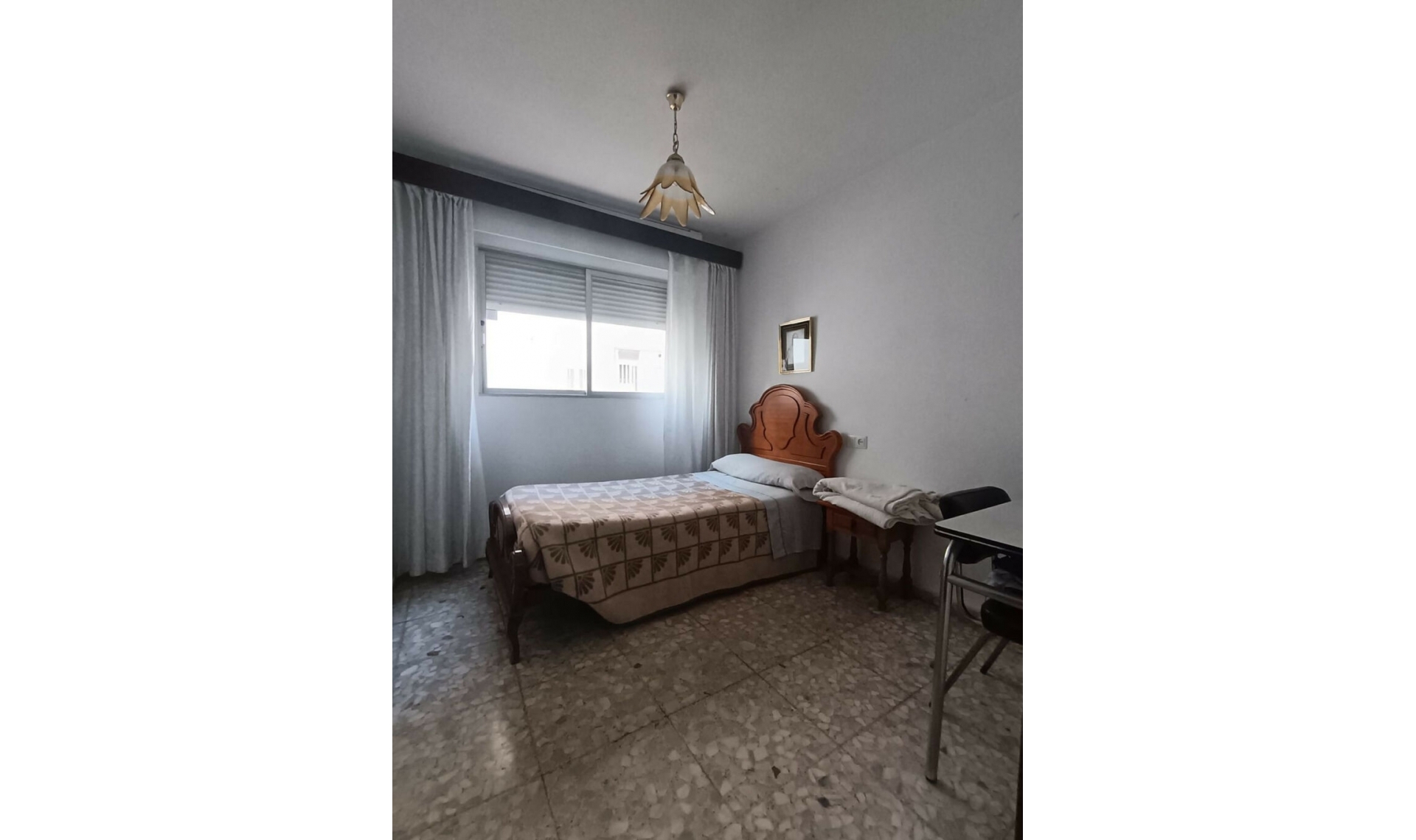 Resale - Apartment -
Marbella