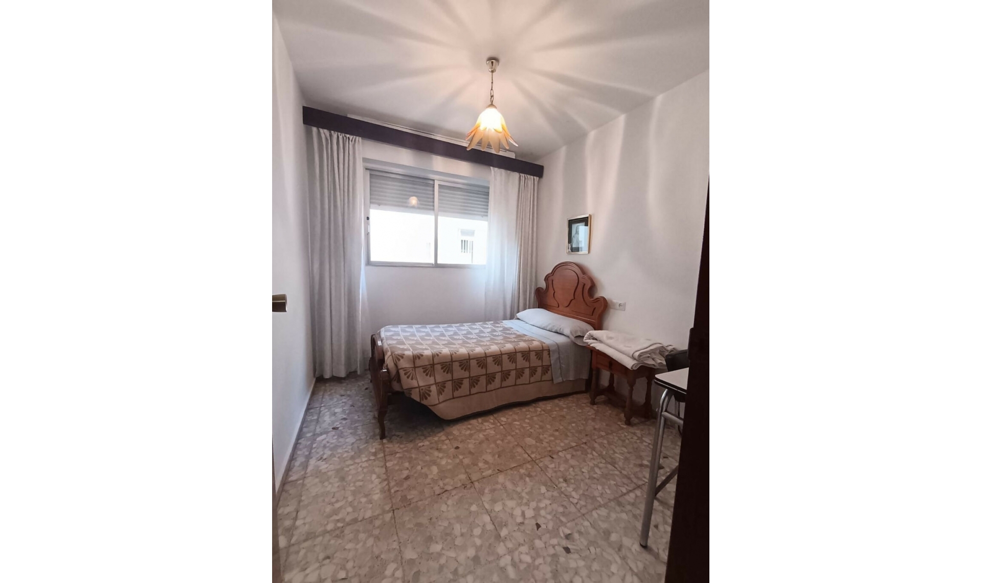 Resale - Apartment -
Marbella