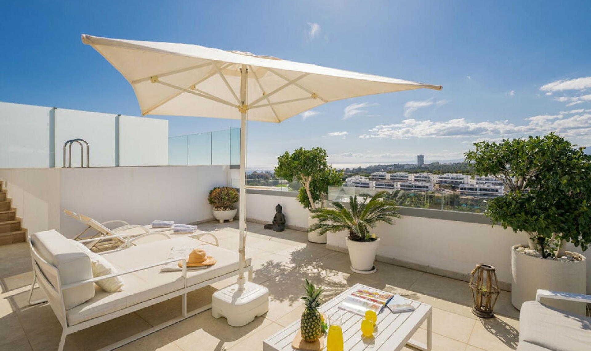 Resale - Apartment -
Marbella