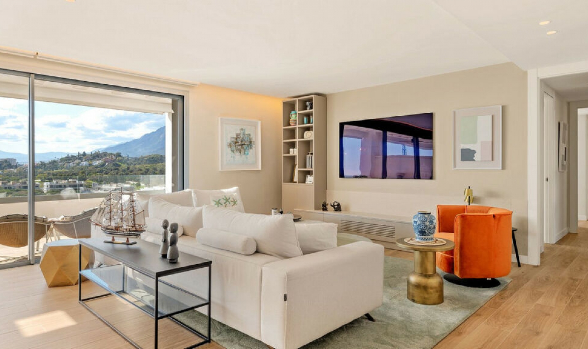 Resale - Apartment -
Marbella