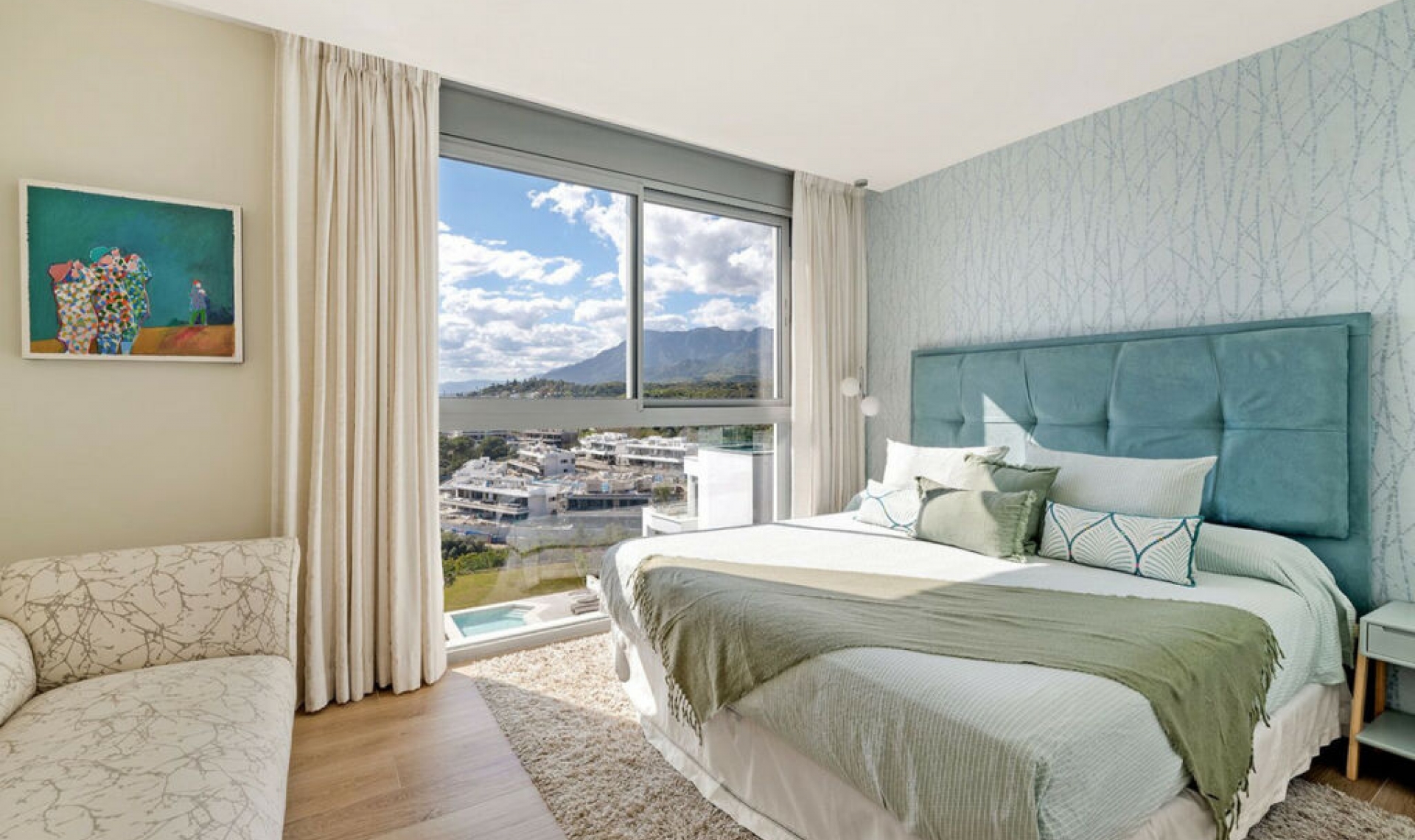 Resale - Apartment -
Marbella