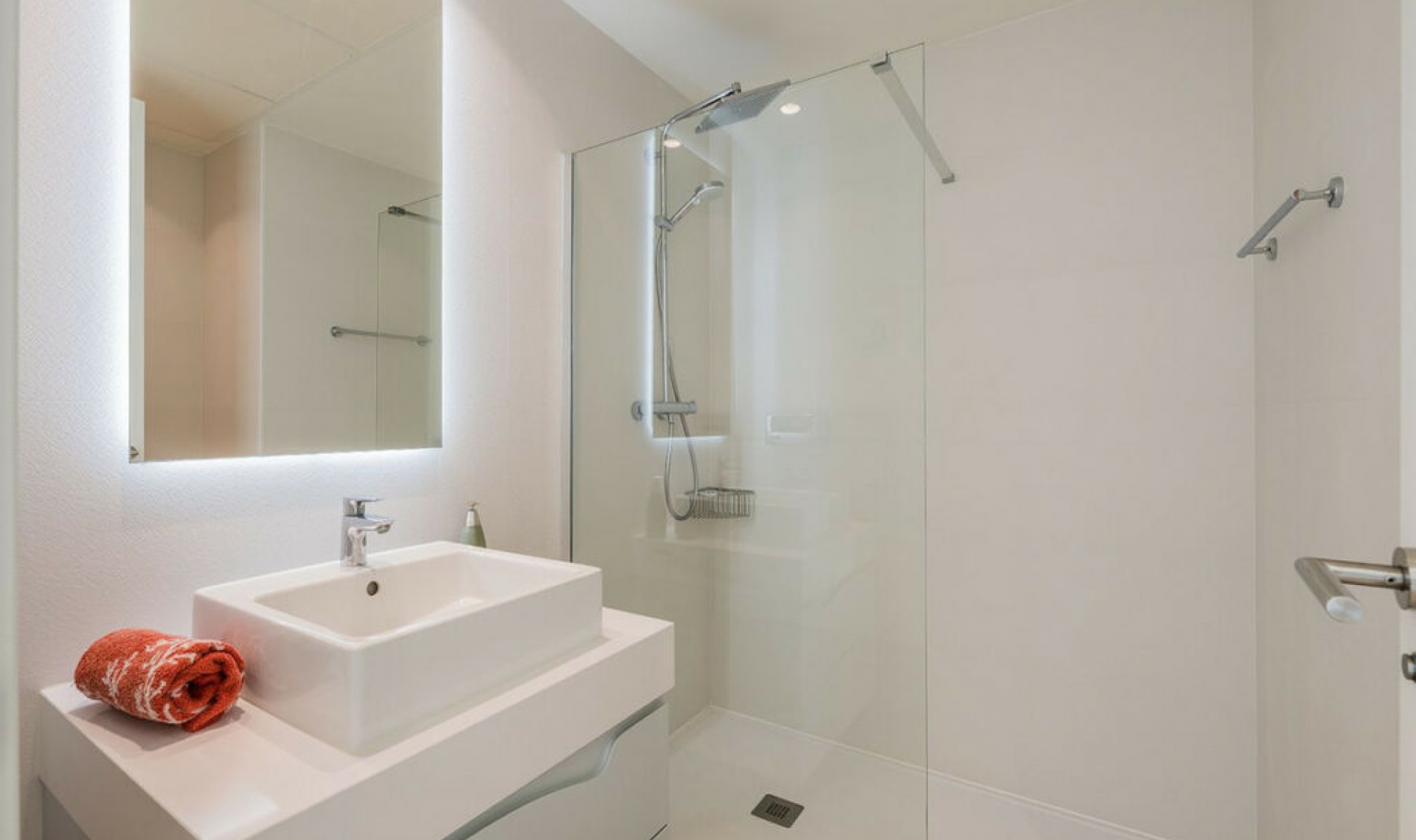 Resale - Apartment -
Marbella