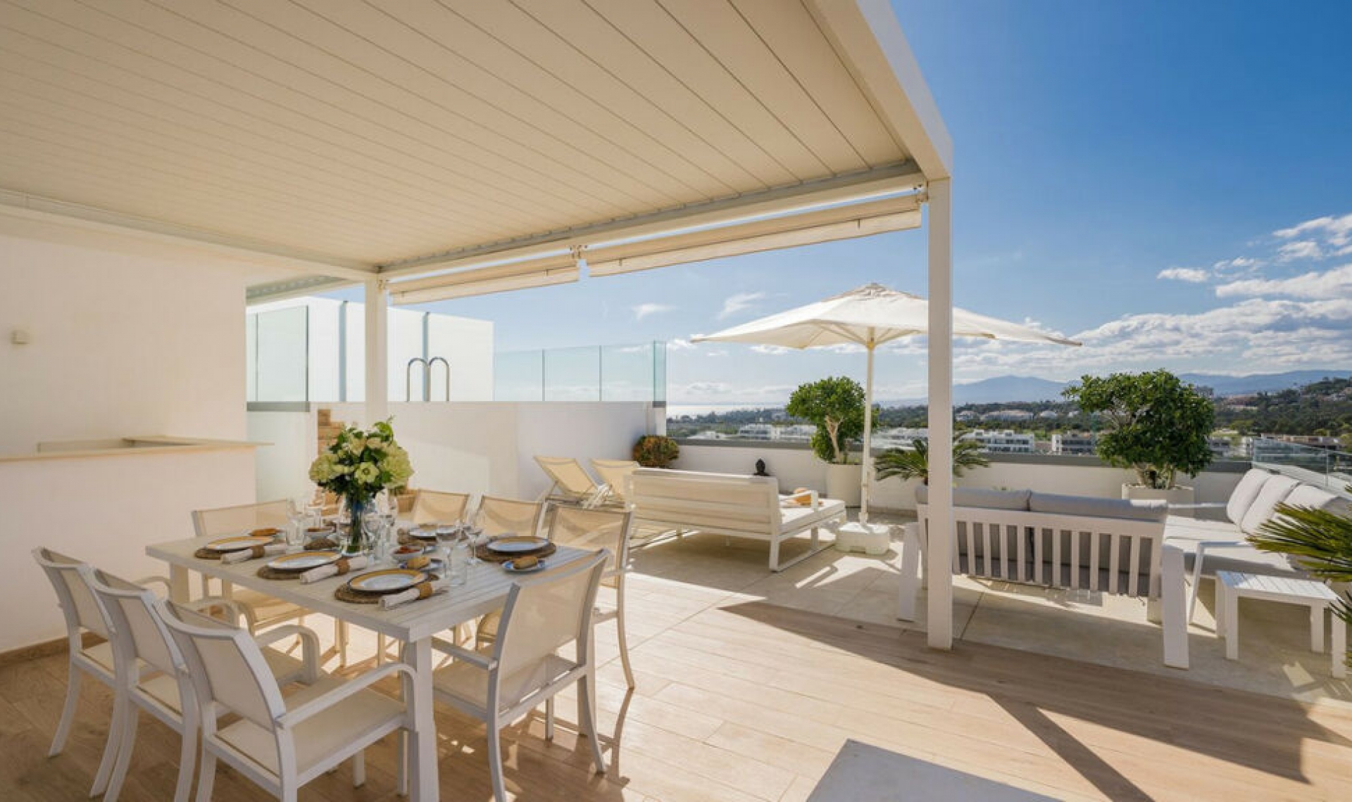 Resale - Apartment -
Marbella