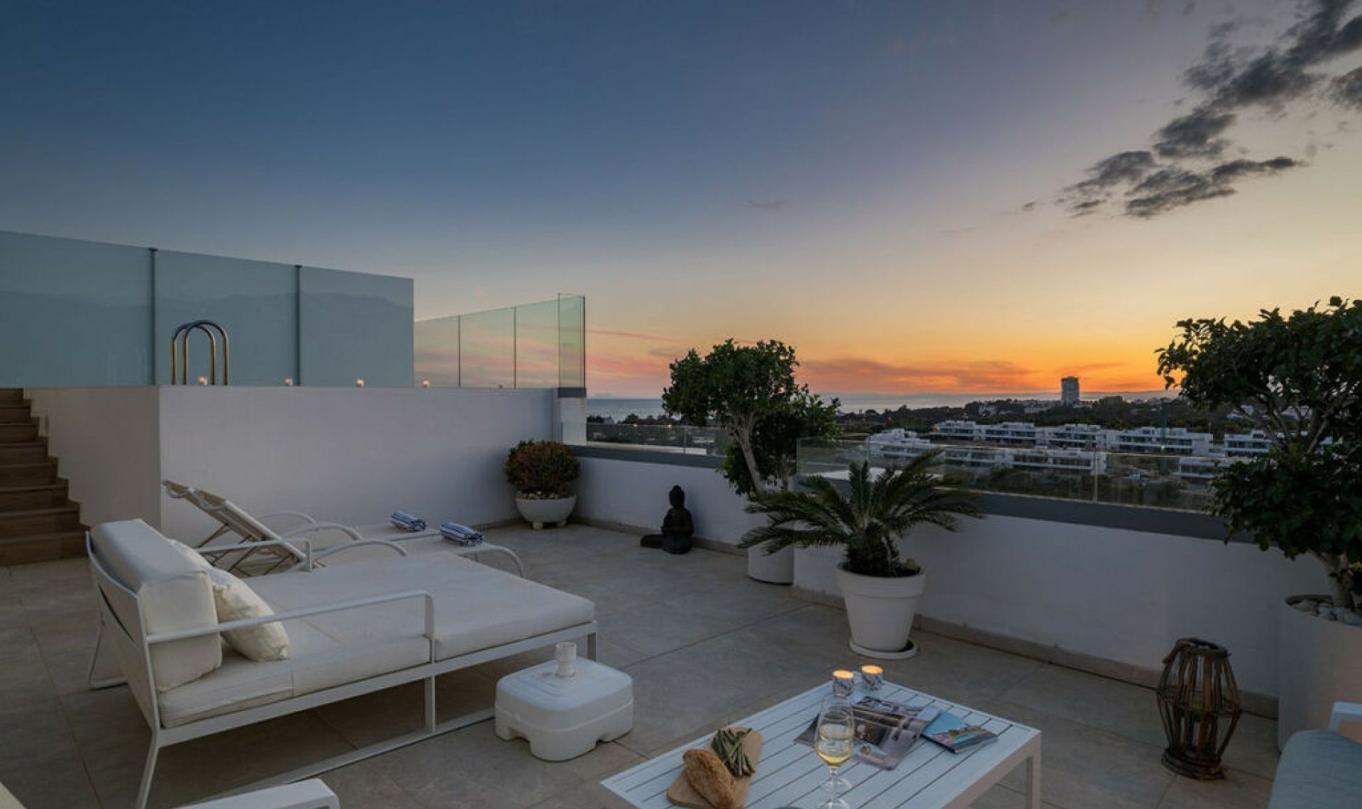 Resale - Apartment -
Marbella