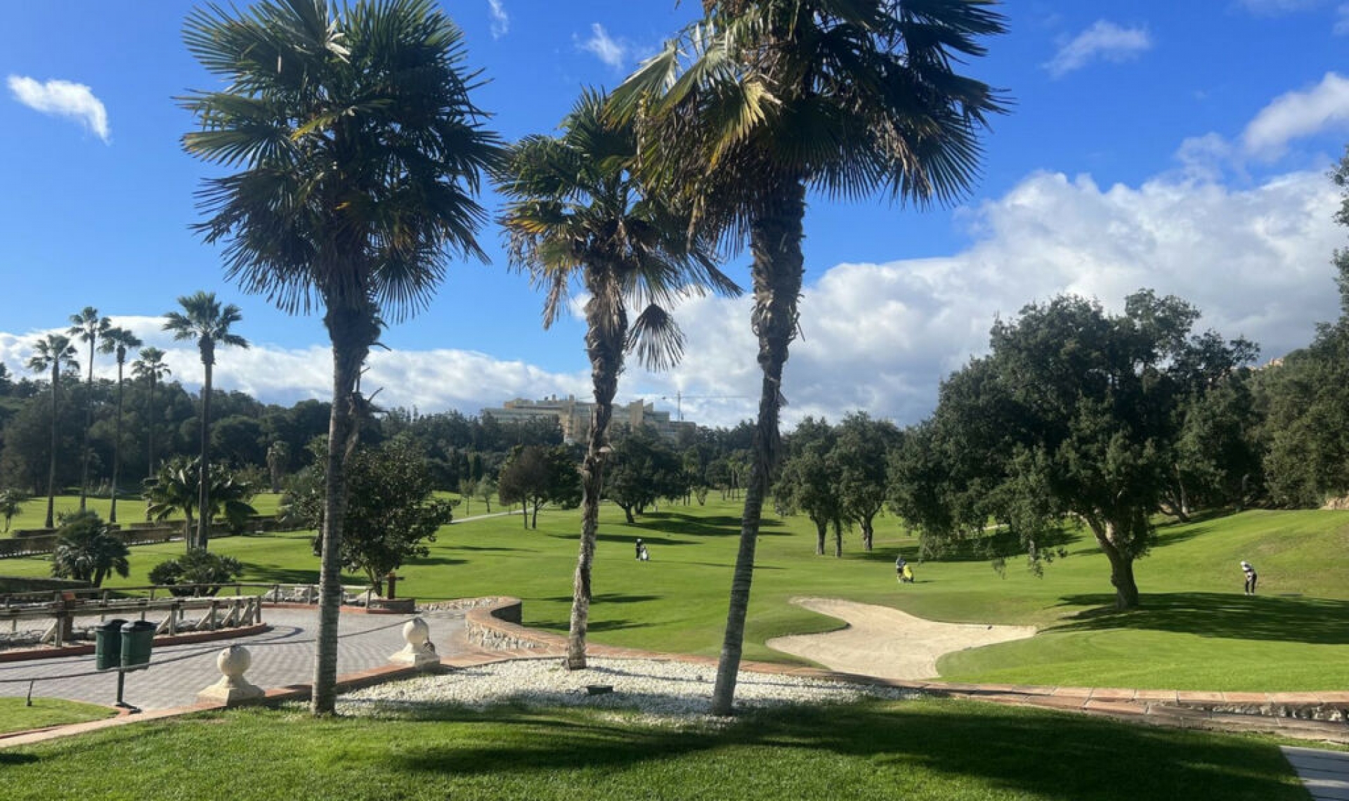 Resale - Apartment -
Marbella