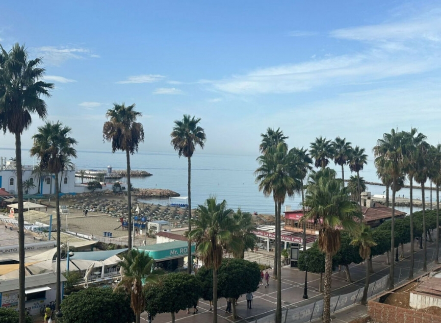 Resale - Apartment -
Marbella