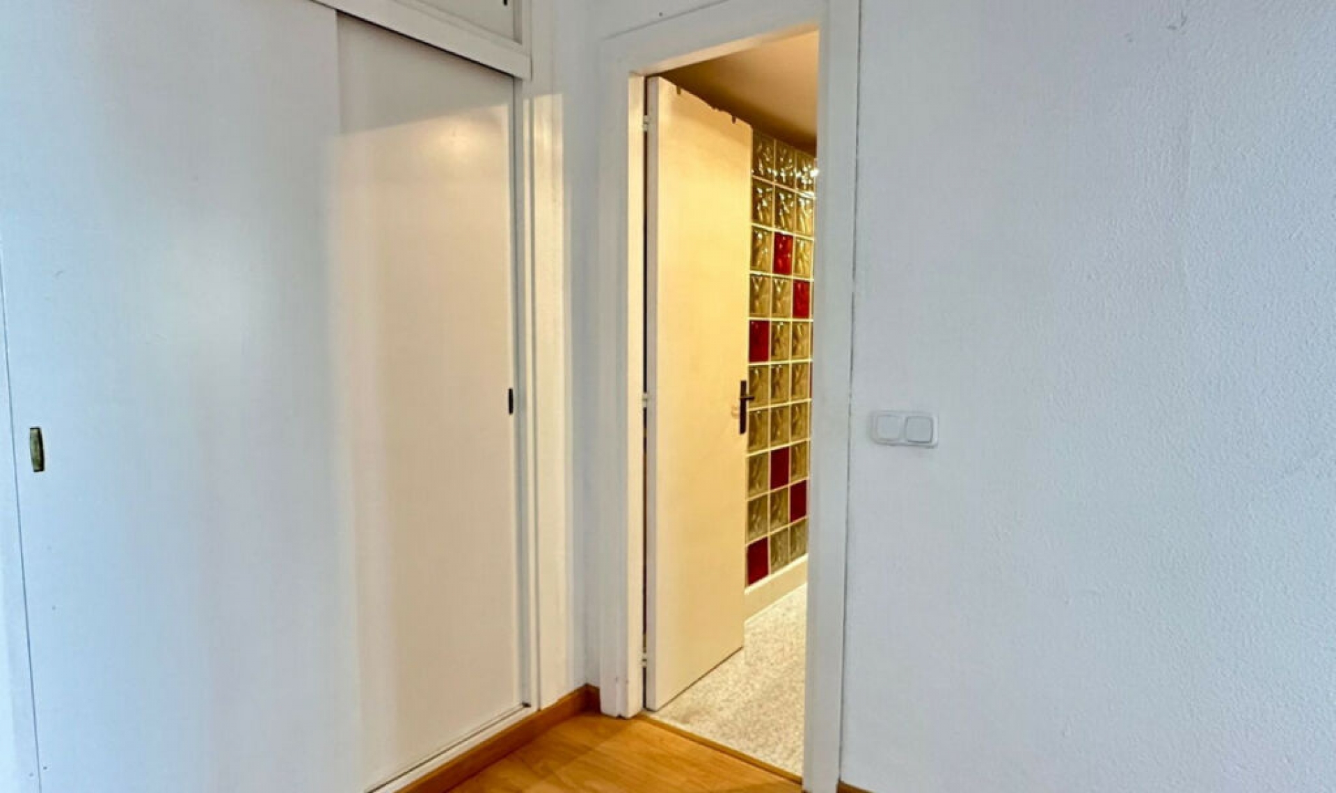Resale - Apartment -
Marbella