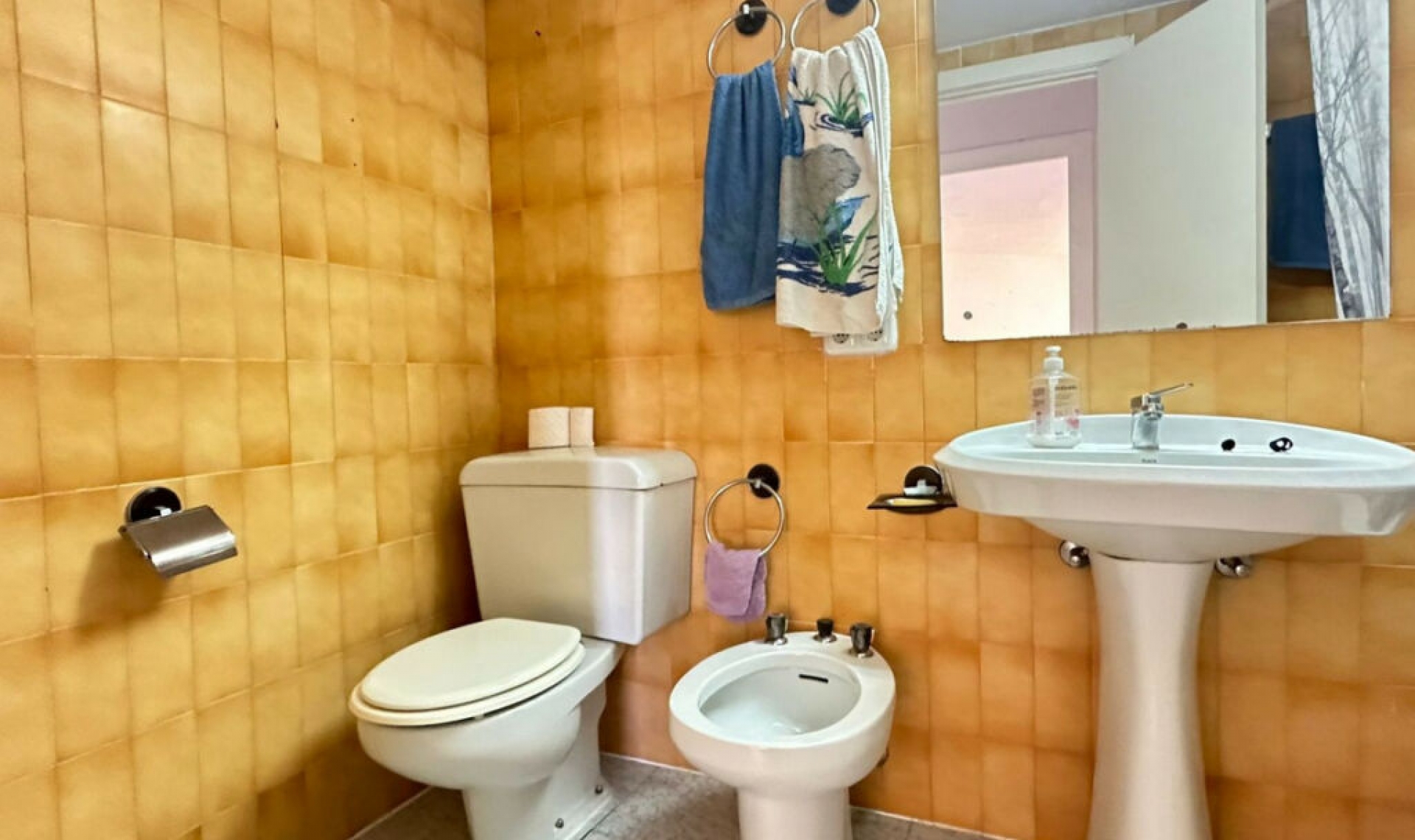 Resale - Apartment -
Marbella