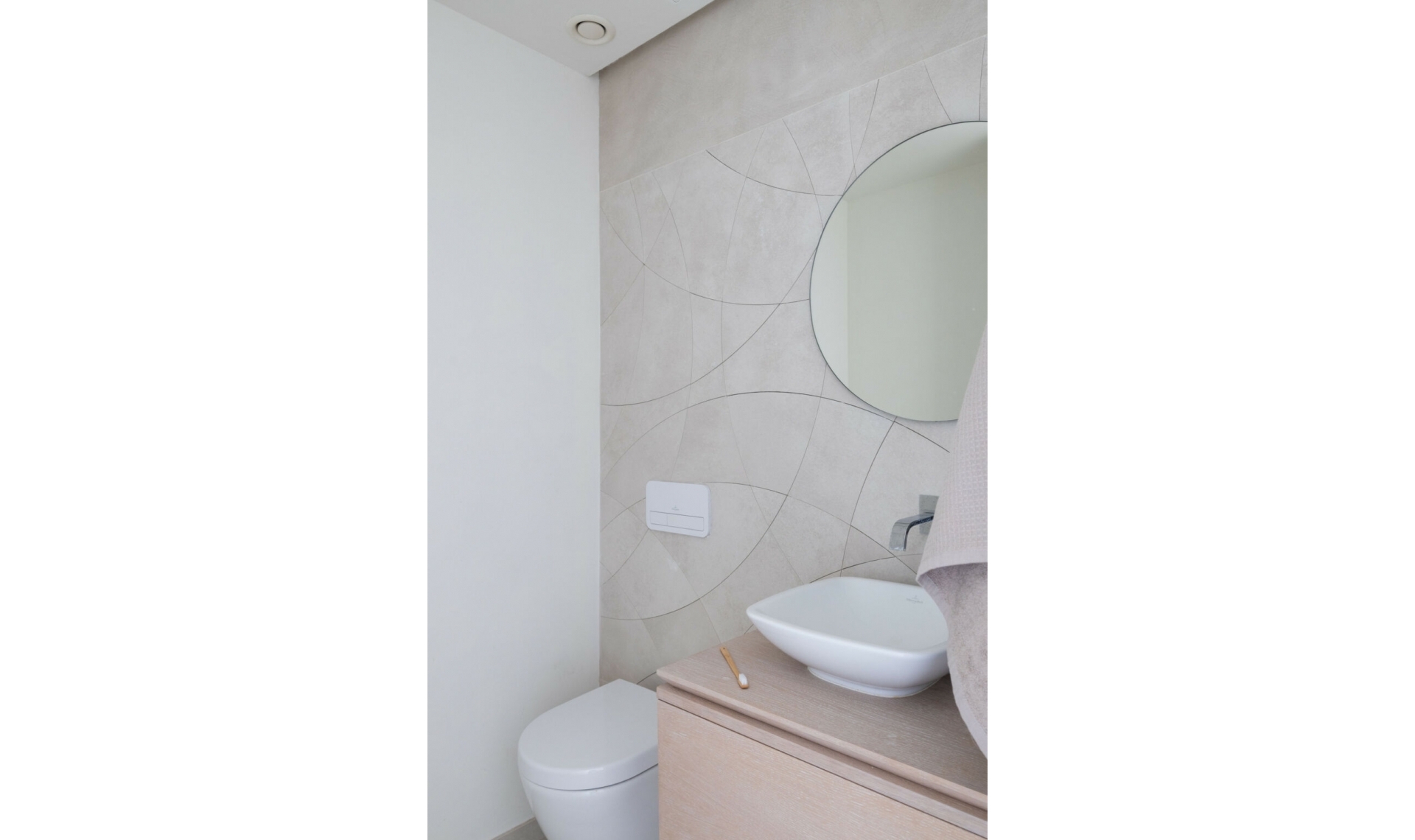 Resale - Apartment -
Marbella