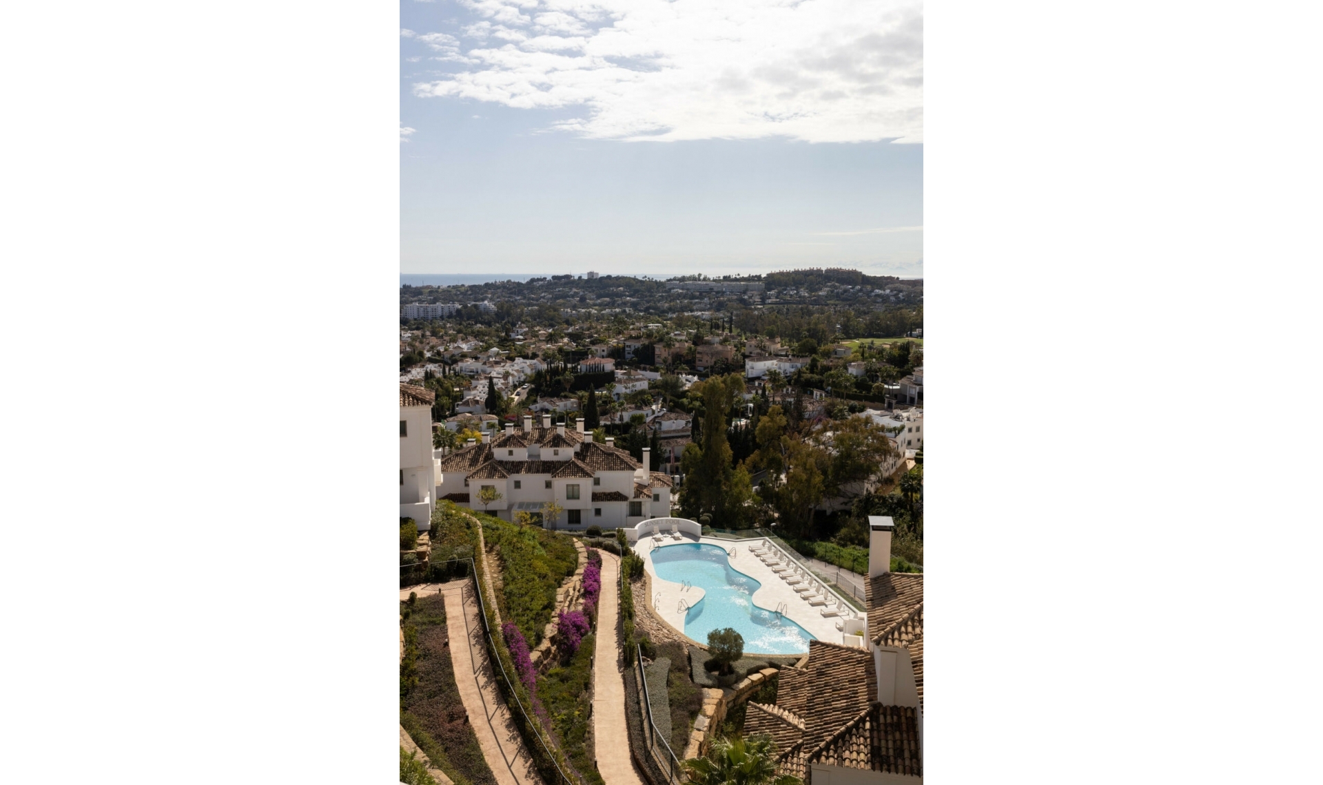 Resale - Apartment -
Marbella
