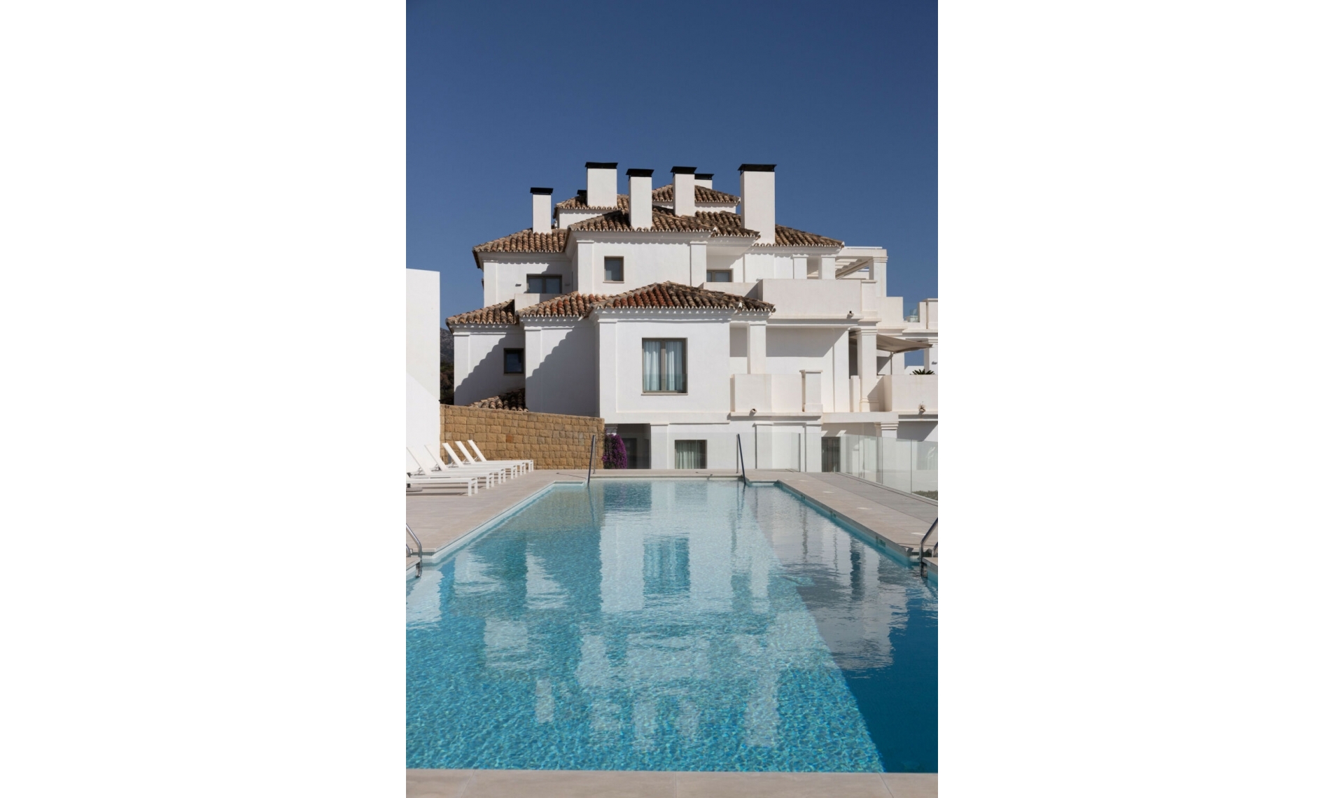 Resale - Apartment -
Marbella