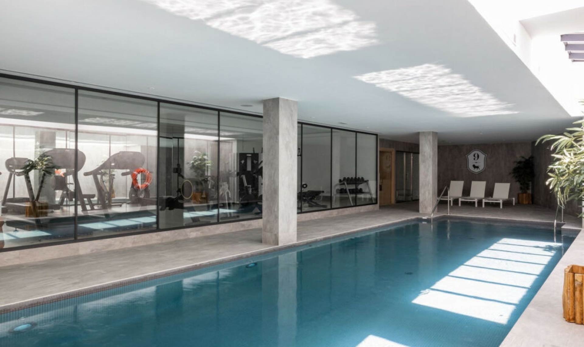 Resale - Apartment -
Marbella