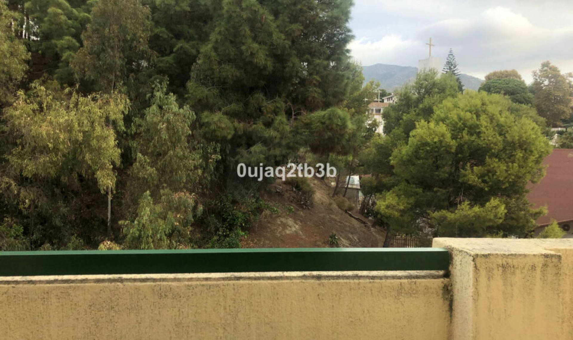 Resale - Apartment -
Marbella