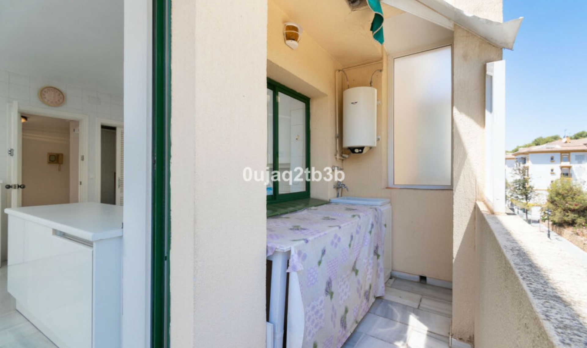 Resale - Apartment -
Marbella