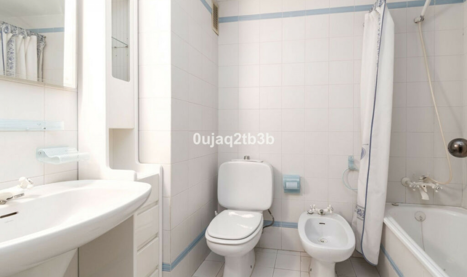 Resale - Apartment -
Marbella