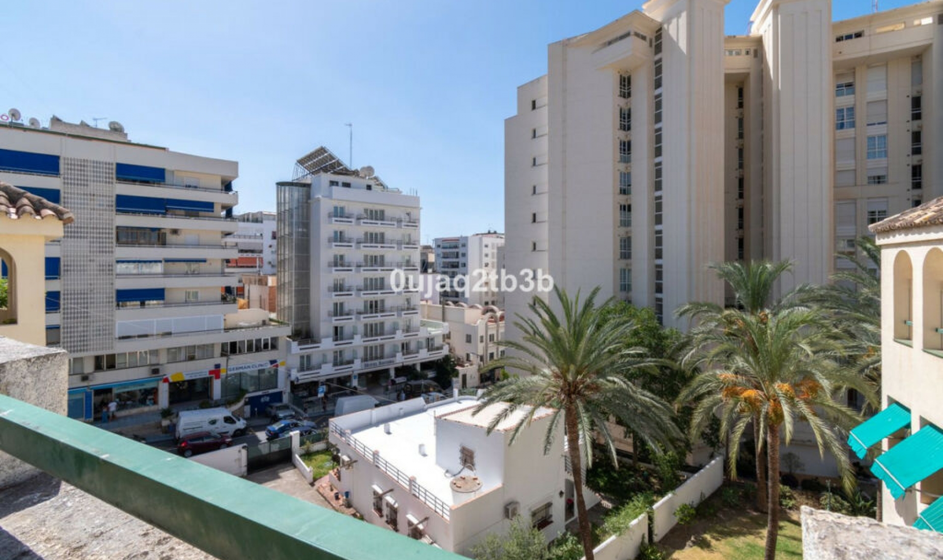 Resale - Apartment -
Marbella