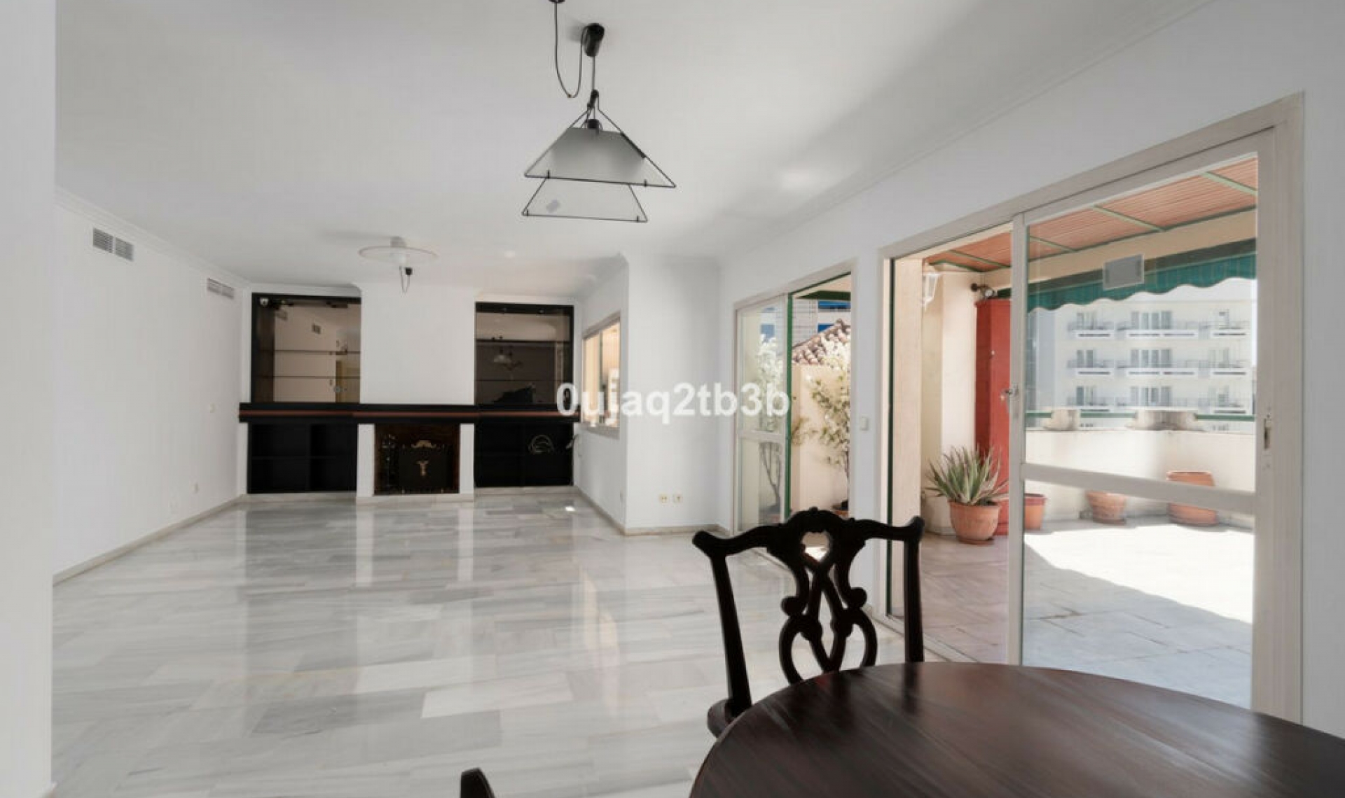 Resale - Apartment -
Marbella