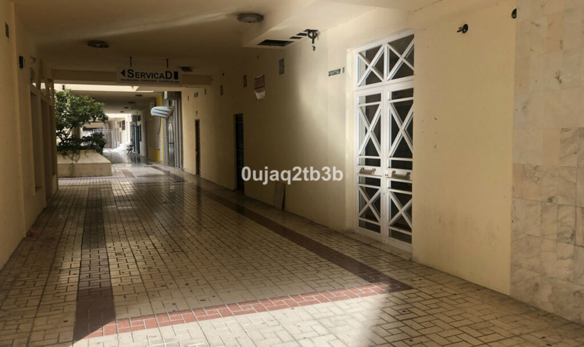 Resale - Apartment -
Marbella