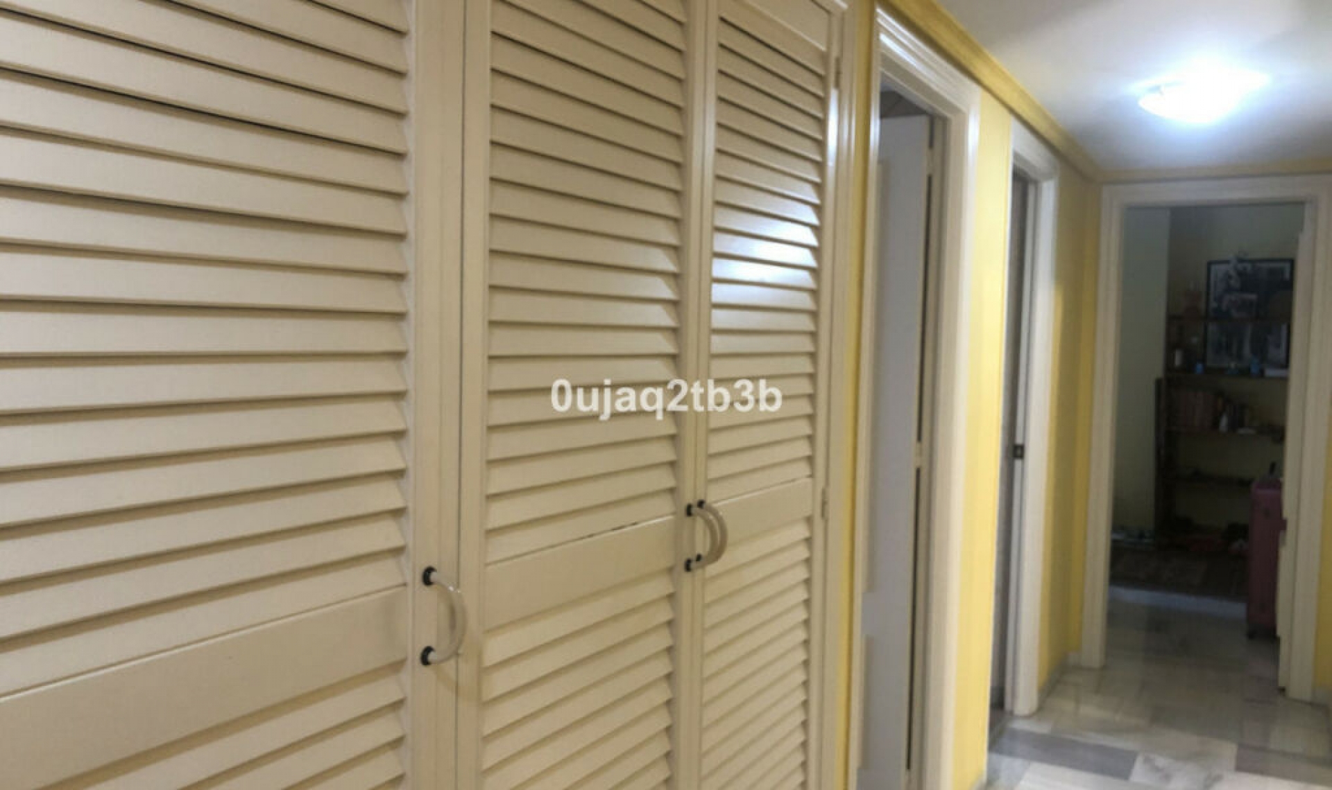 Resale - Apartment -
Marbella