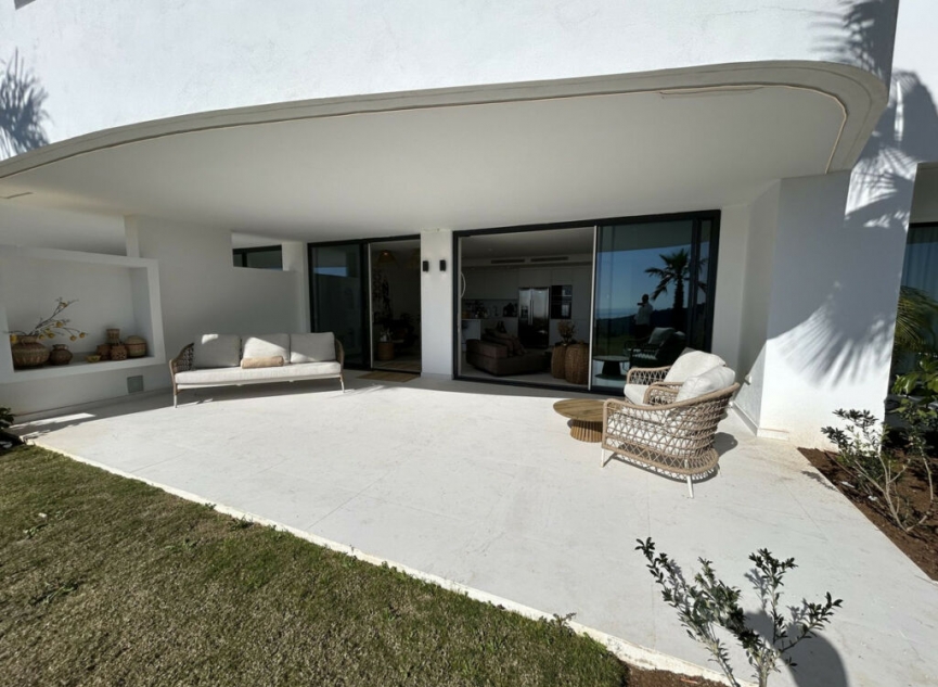 Resale - Apartment -
Marbella