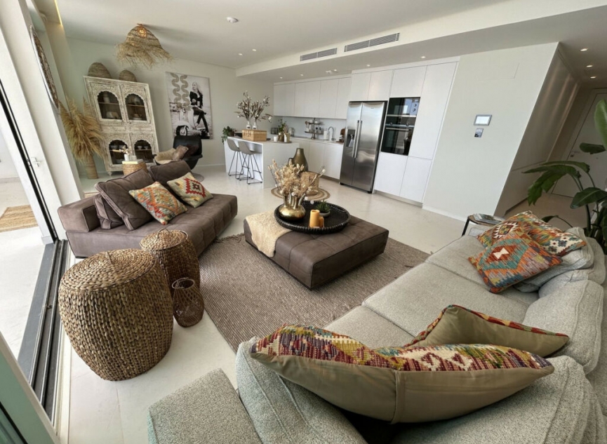 Resale - Apartment -
Marbella