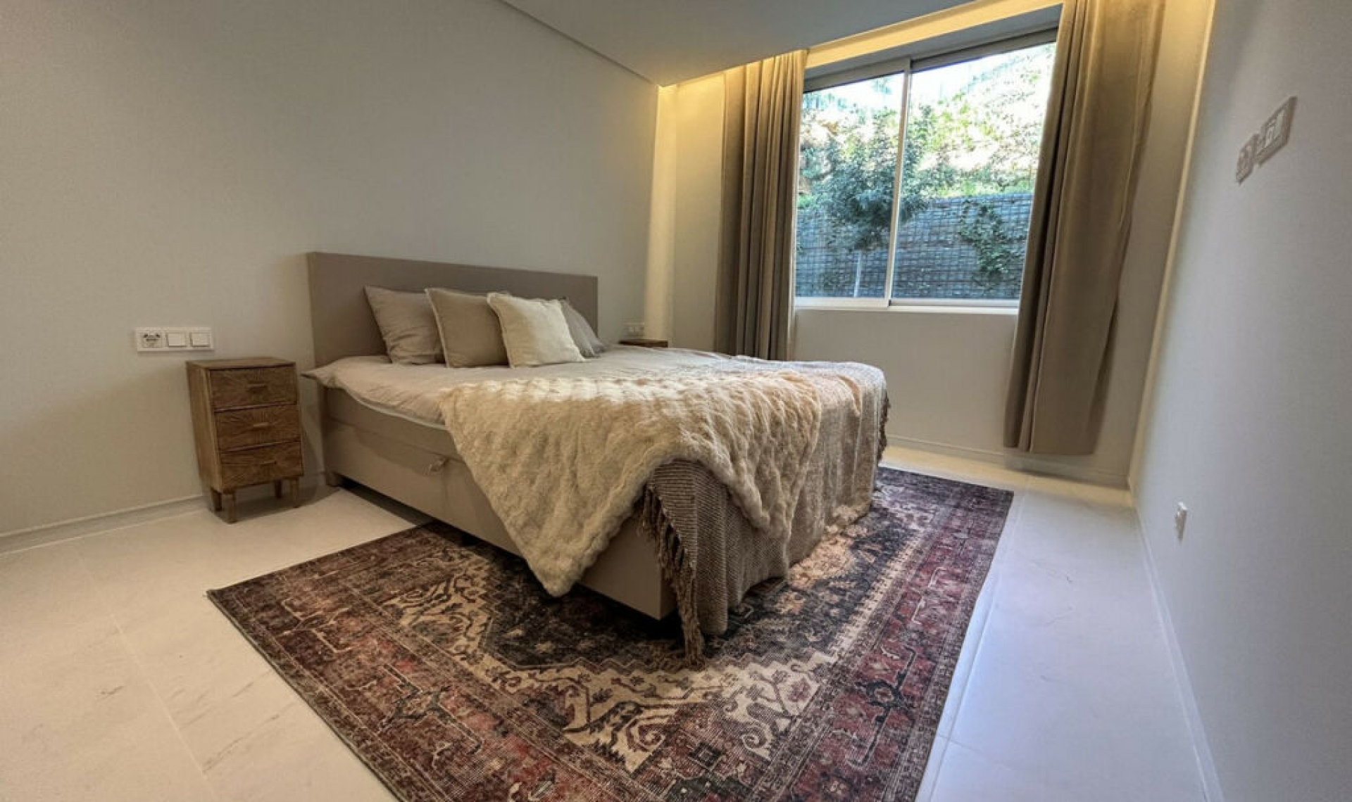 Resale - Apartment -
Marbella