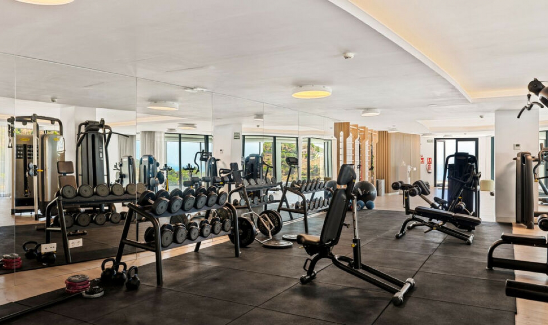 Resale - Apartment -
Marbella