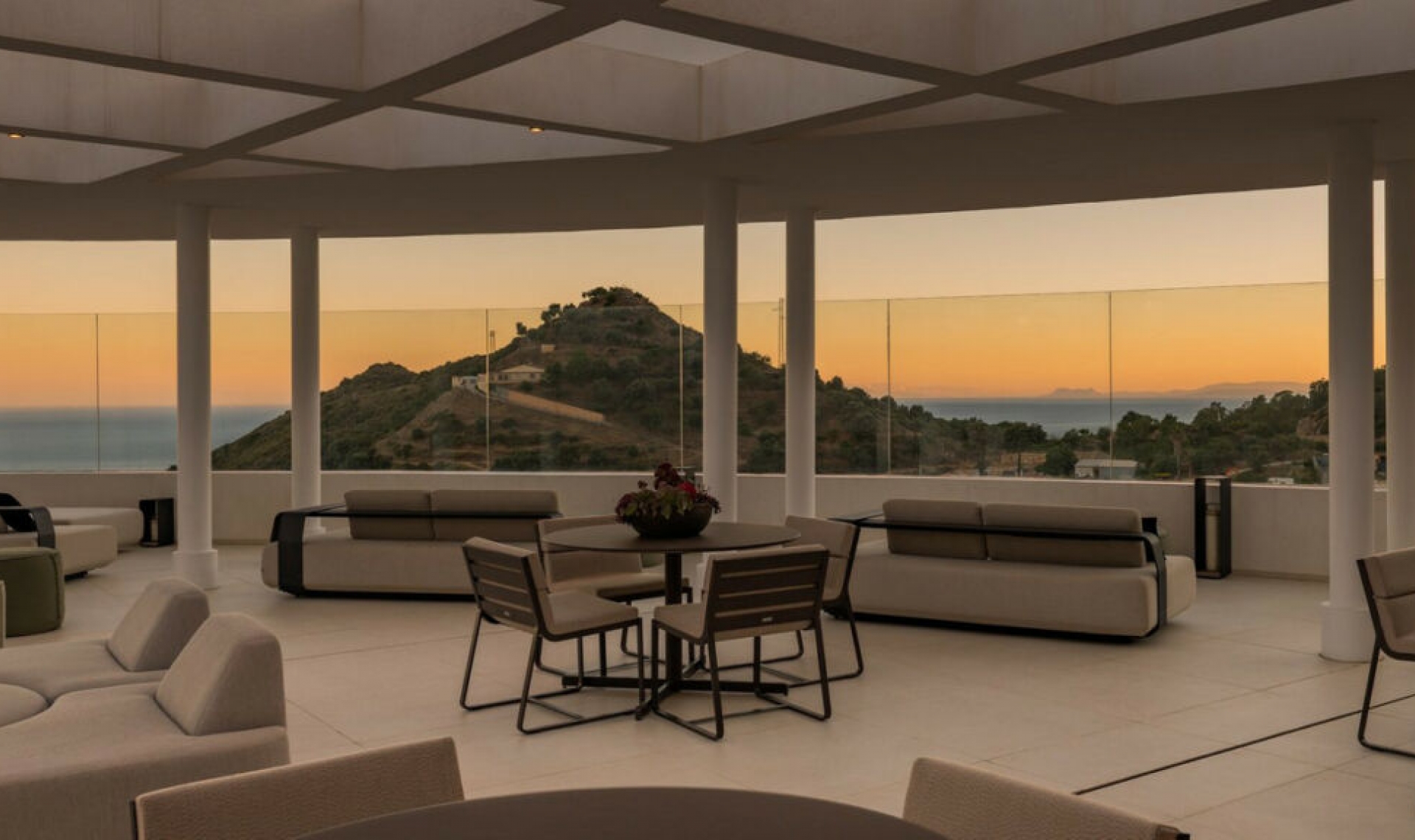 Resale - Apartment -
Marbella