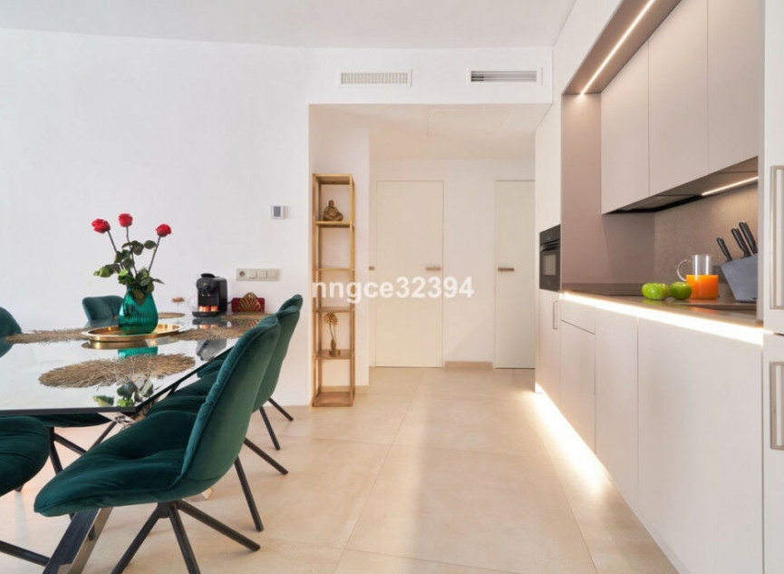 Resale - Apartment -
Marbella