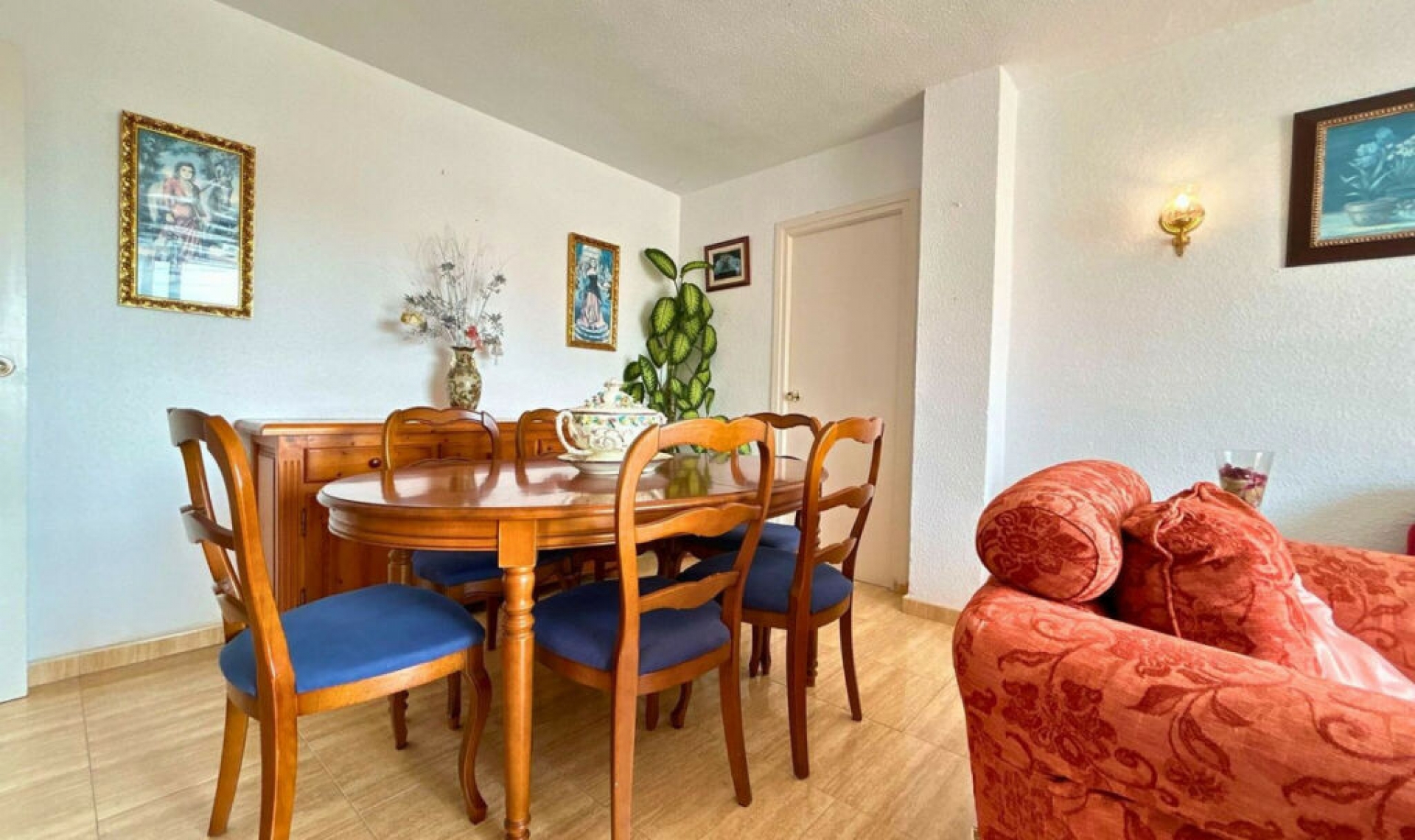 Resale - Apartment -
Marbella