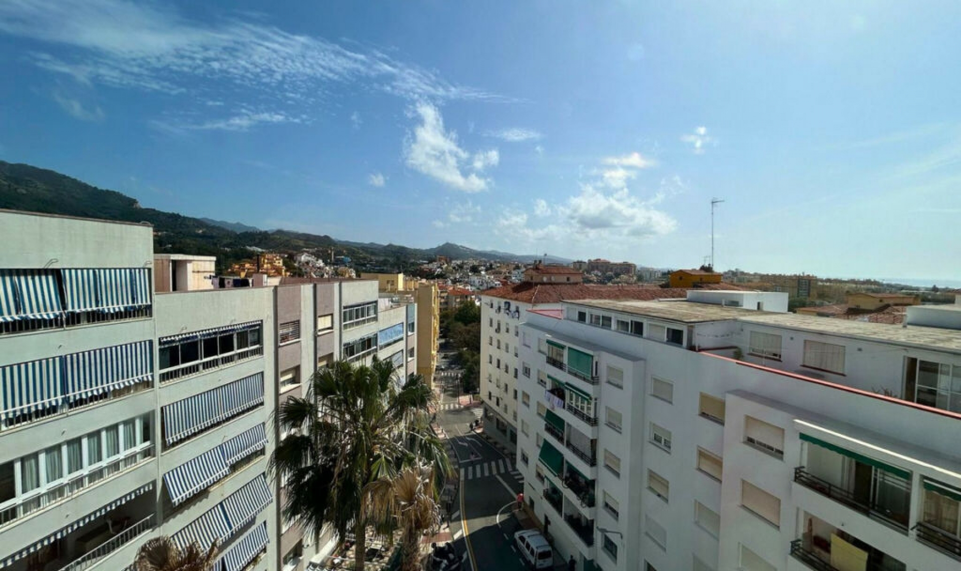 Resale - Apartment -
Marbella
