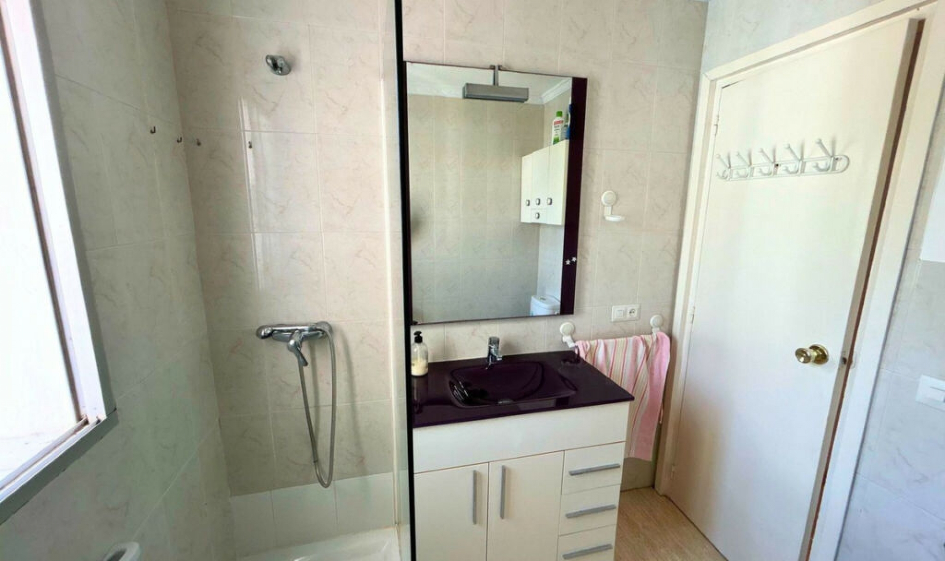 Resale - Apartment -
Marbella