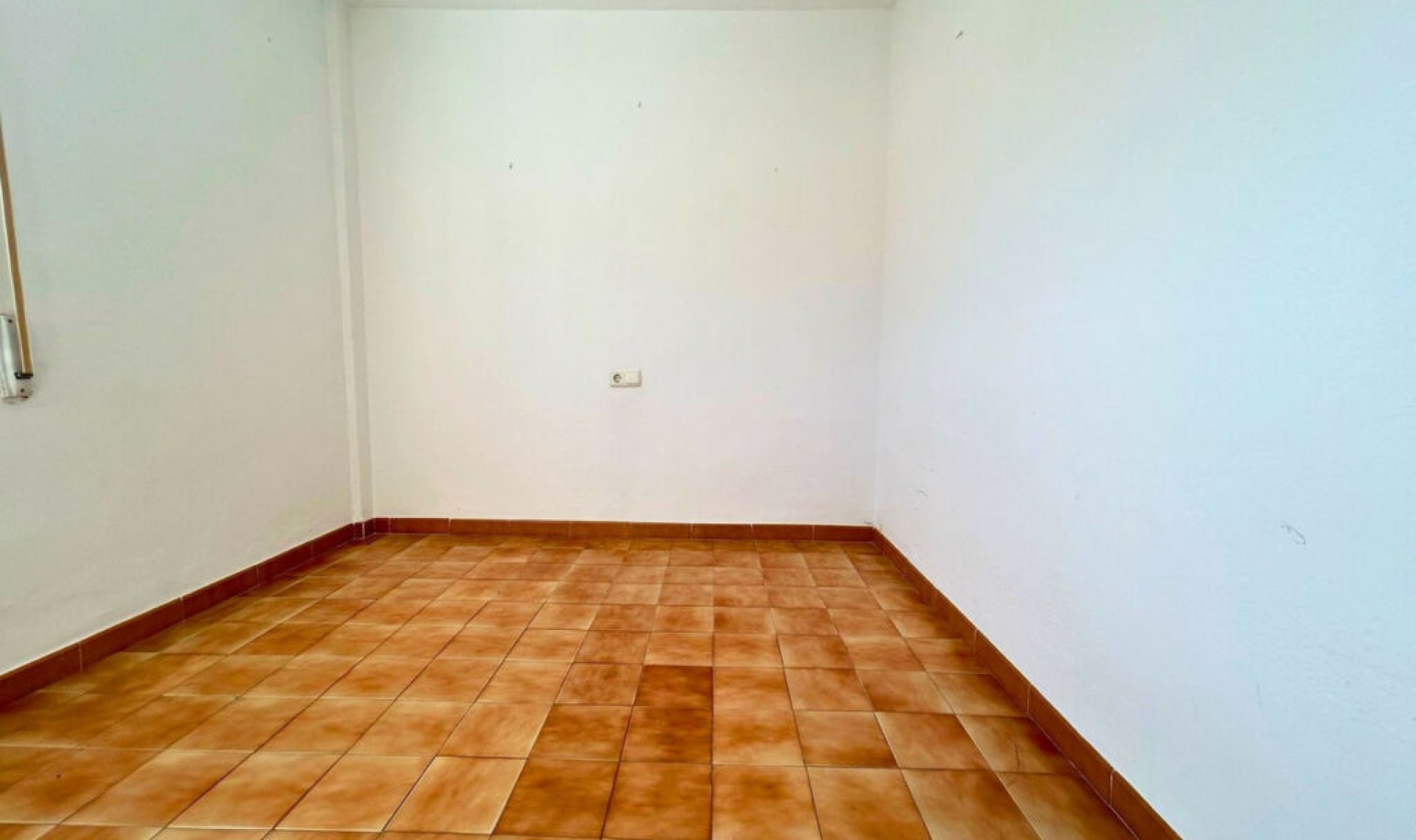 Resale - Apartment -
Marbella